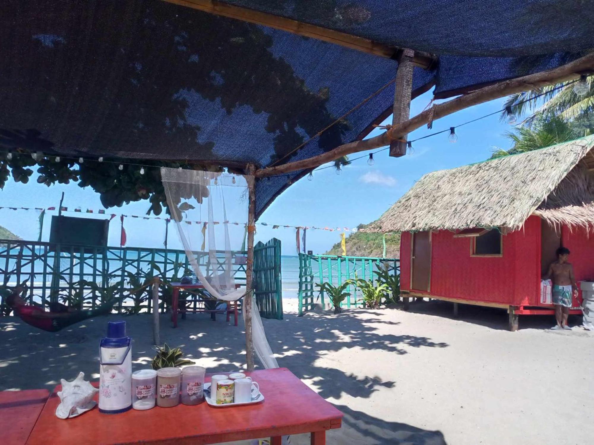 Hotel Shalom Camp à El Nido Extérieur photo